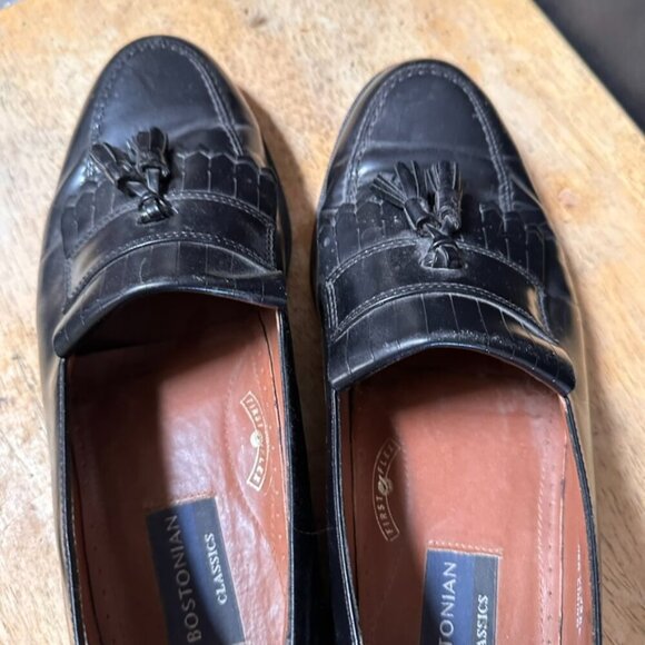 Bostonian Classics Kiltie Tassel Loafers. Black Size 10.5 EUC main image 8